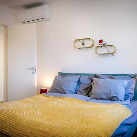 Denis - Stylisches Premium Altstadt-apartment Mit Hafenblick&2 Bädern Apartment