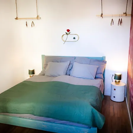 Denis - Stylisches Premium Altstadt-apartment Mit Hafenblick&2 Bädern